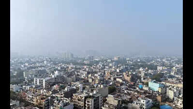 Gurgaon records warmer days, fog across Haryana