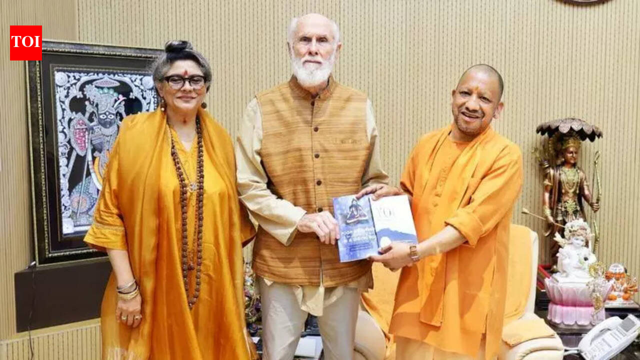Yogi Is Purifying Politics: American Vedic Scholar