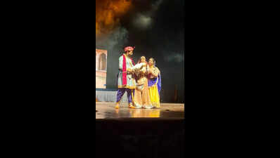 Play depicts sacrifice of newlywed for nation