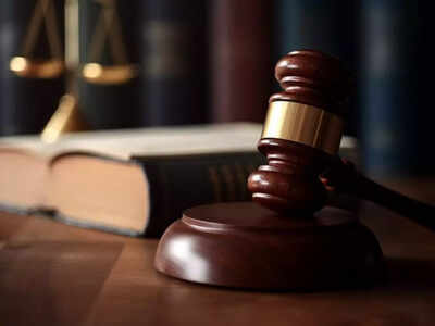 33 জন ছেলেকে যৌন নিপীড়ন, তাদের ভিডিও বিক্রি করার জন্য প্রাক্তন ইউপি জুনিয়র ইঞ্জিনিয়ার, তার স্ত্রীর মৃত্যু