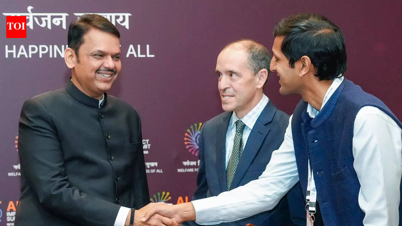 Illustration depicting a clash between two different AI representations, one symbolizing democracy and the other autocracy, with technology elements.