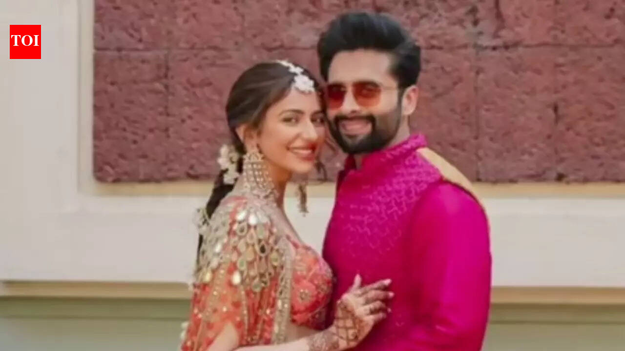 Jackky Bhagnani on two years with 'backbone' Rakul Preet Singh: Thank you for being mine