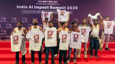  Delhi Police on Congress’ shirtless march at AI summit