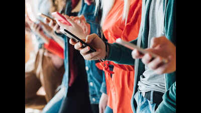 Muzaffarnagar students rally against excessive screen time