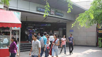 Delhi Metro gives CBSE students priority at stations during board exams