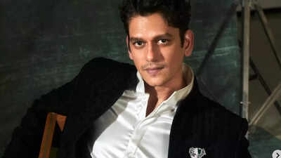 Vijay Varma shares handwritten note from Ritesh Sidhwani and Farhan Akhtar, fuels reunion speculation