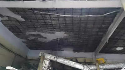 Ceiling chunk falls off in KMC building chief’s room, narrow escape for officer