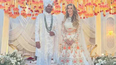 Shikhar Dhawan ties knot with girlfriend Sophie Shine, pic goes viral