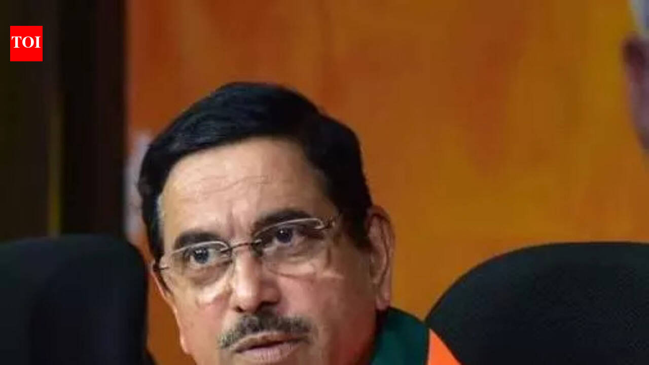 Union Min Joshi Urges Swift Action Against Bagalkot Riot Culprits