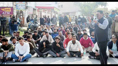 U’khand director of basic education assaulted by BJP MLA’s supporters over renaming school, case filed