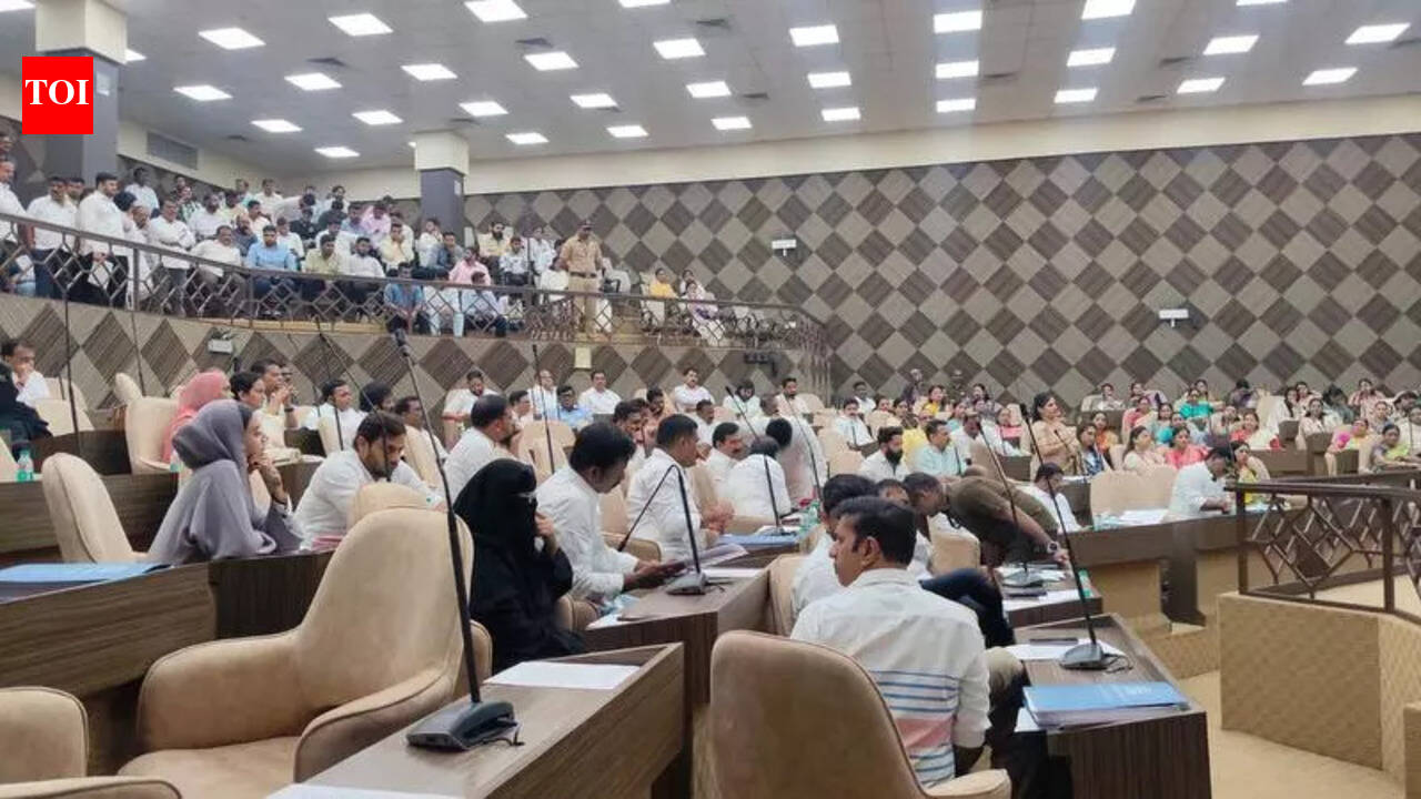 Maharashtra: First Thane Municipal Corporation general body meeting adjourned as tribute to late Ajit Pawar