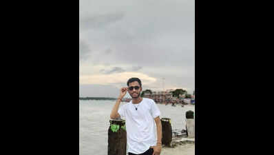 ‘Left studies for family, did night shifts’