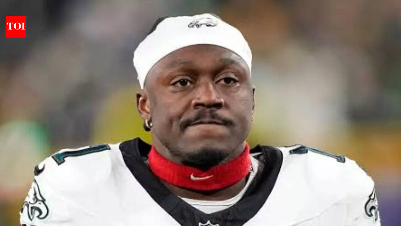 Former eagle speaks out on A.J. Brown trade rumors while Howie Roseman stands strong