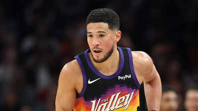  Is Devin Booker out of NBA 2025-26 season? Phoenix Suns brace for crucial games without star player as concerns grow