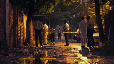  Woman, daughter killed in Sarita Vihar; bodies found in bed box