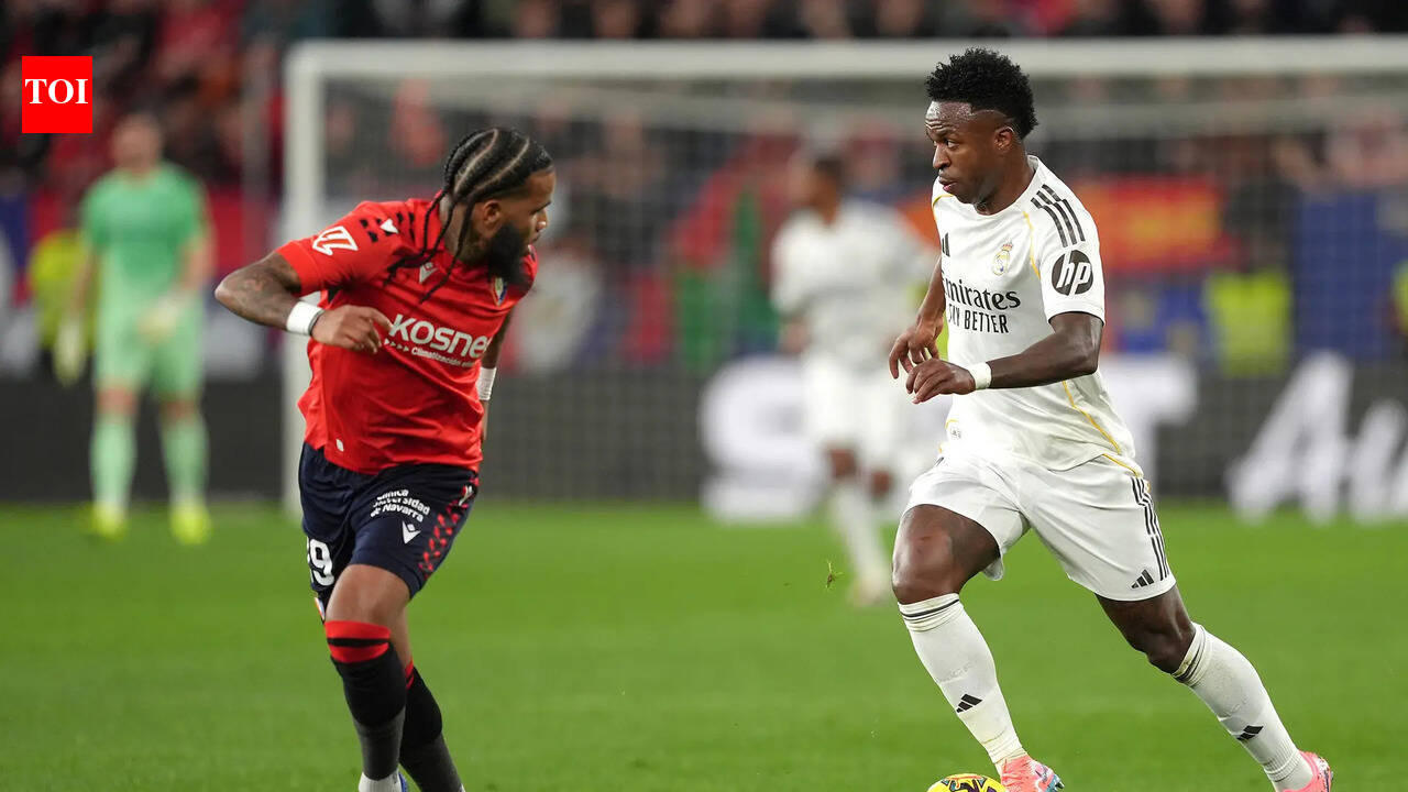 football - ShareChat