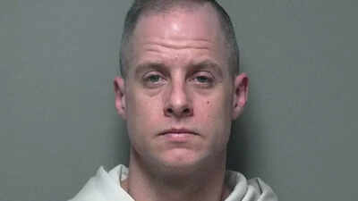 ‘I’m not a risk’: ‘American Idol’ alum Caleb Flynn breaks down in court after being accused of killing his wife