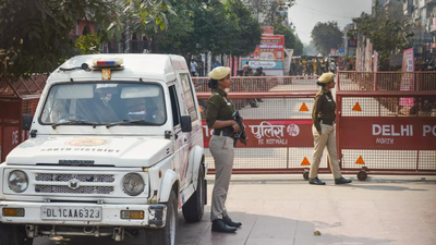 Big Terror Alert In Delhi As Lashkar e Taiba Targets Temple Near Red Fort Months After Deadly Blast