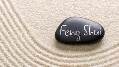 Can salt help in cleansing the aura as per Feng Shui?