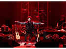 Papon blends ghazal, Bollywood and Lennon at his Mumbai concert