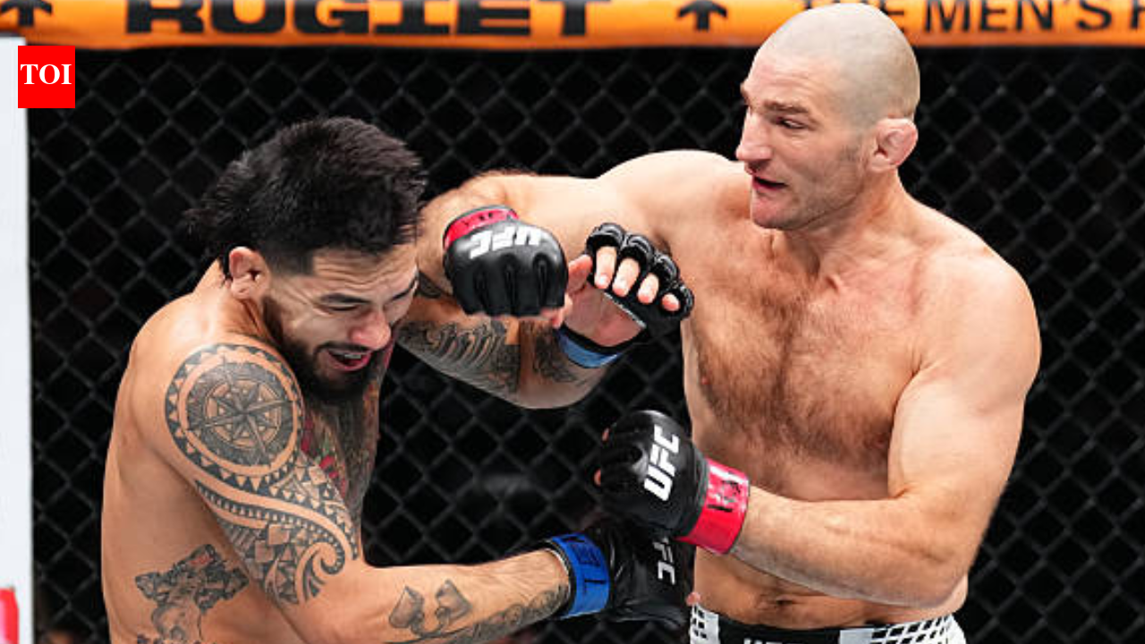 “He was the better man”- Anthony Hernandez reacts after Sean Strickland stoppage loss at UFC Houston