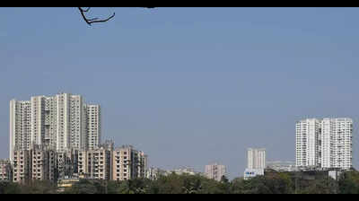 Kol lux housing accelerates, super luxury sales soften