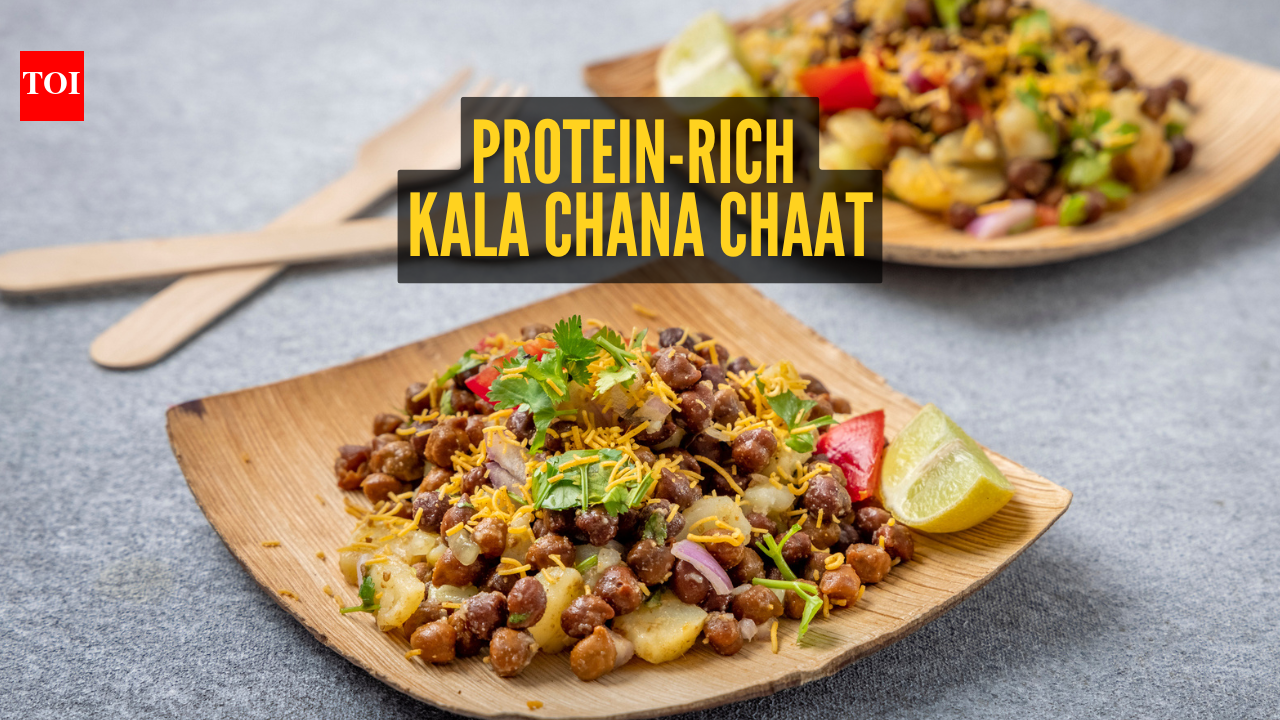 This Kala Chana Chaat offers 20 g of protein; recipe inside