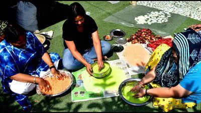 Abeer, gulal made with beetroot & spinach for safe celebrations