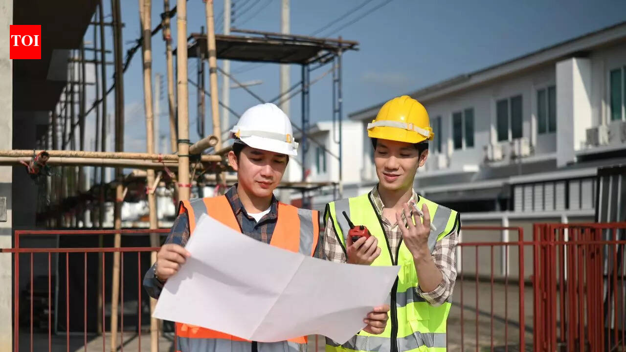 हेलमेट के प्रकार और रियल एस्टेट और निर्माण में उनका उद्देश्य