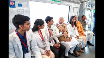 Grand glimpse of connectivity: Modi flags off Namo Bharat rapid rail, Meerut metro services