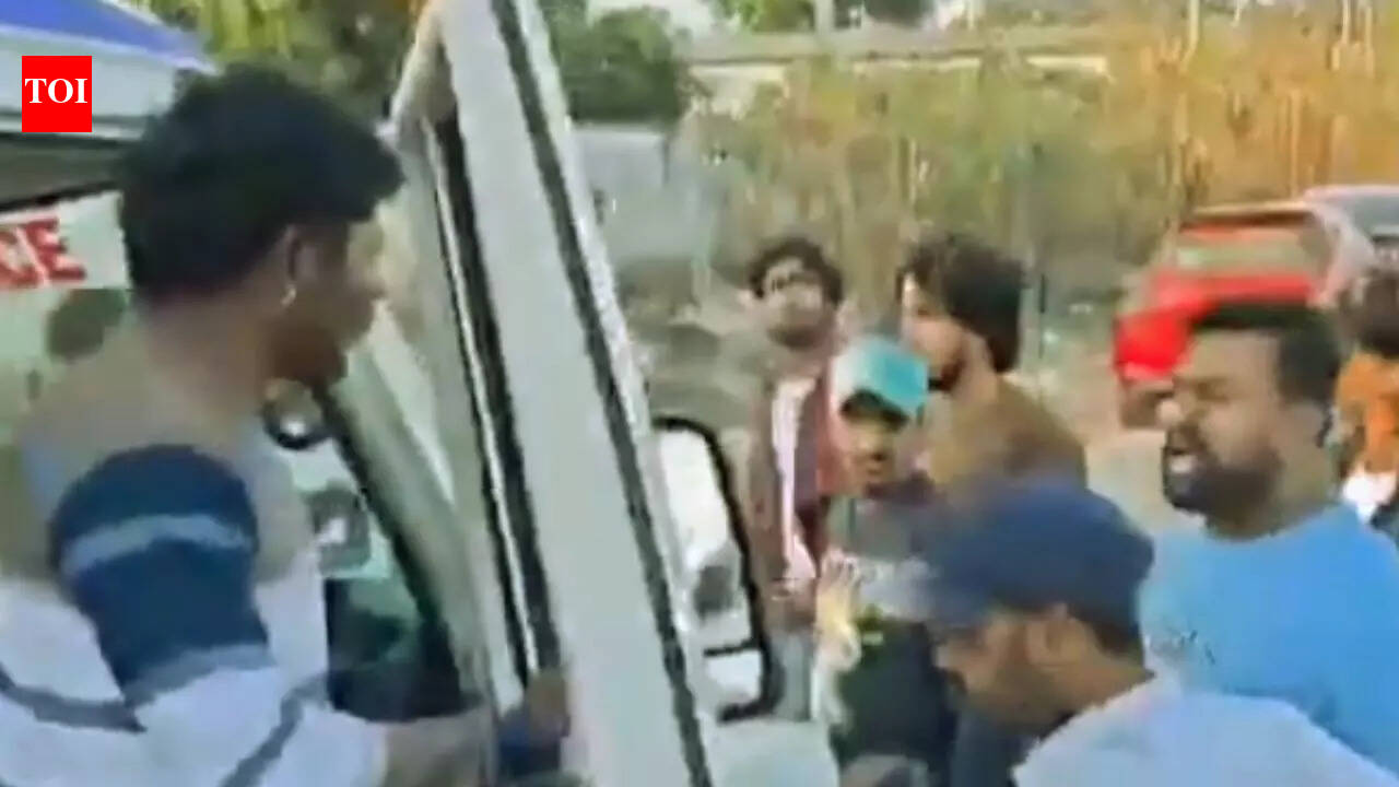 Bengaluru: Ambulance rushing to attend critically ill patient stopped midway, driver abused