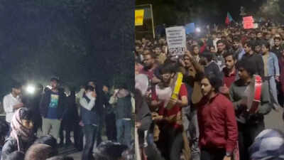 'Ambushed, blinded by fire extinguisher powder': ABVP claims late-night attack by Left groups on JNU campus