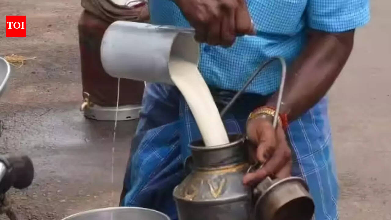 4 die of suspected anuria in Andhra Pradesh; 12 hospitalised; milk adulteration angle probed; 1 arrested