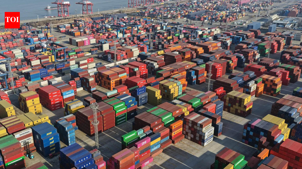 Govt cuts RoDTEP benefits by 50% amid export headwinds, exporters urge rethink