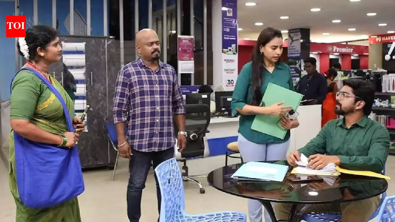 'Siragadikka Aasai' February 23, written update: Rohini’s secret plan throws Manoj into confusion, and Rekha creates a silent storm