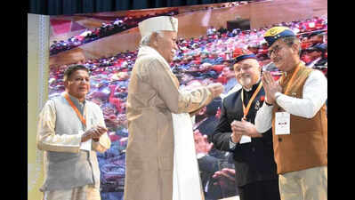 Agniveer an experiment, open to review: RSS chief