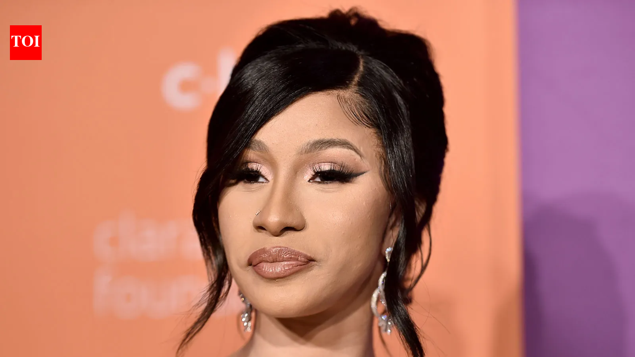 Cardi B threatens to sue Trump advisor over Nicki Minaj 'bot' row: 'Show me where I’m affiliated'