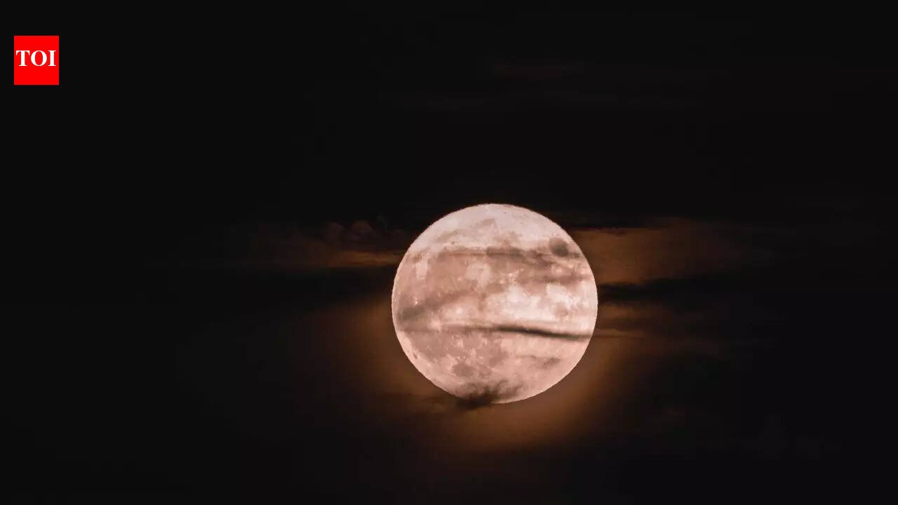 Simple remedies to balance afflicted Moon and emotions