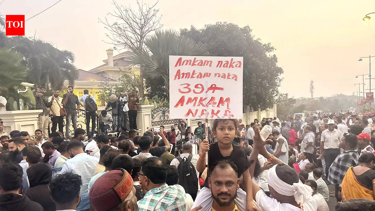 ‘No more 39A’: Thousands gather outside Rane houses with one voice