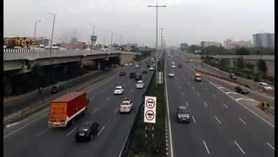 35 illegal cuts closed on Delhi-Gurgaon eway after police survey
