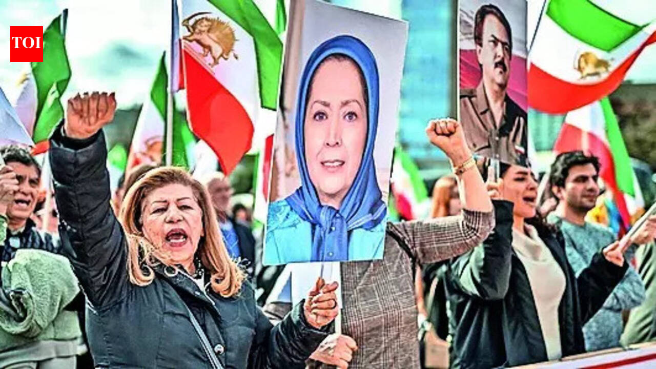 India tells citizens to leave Iran by all available means