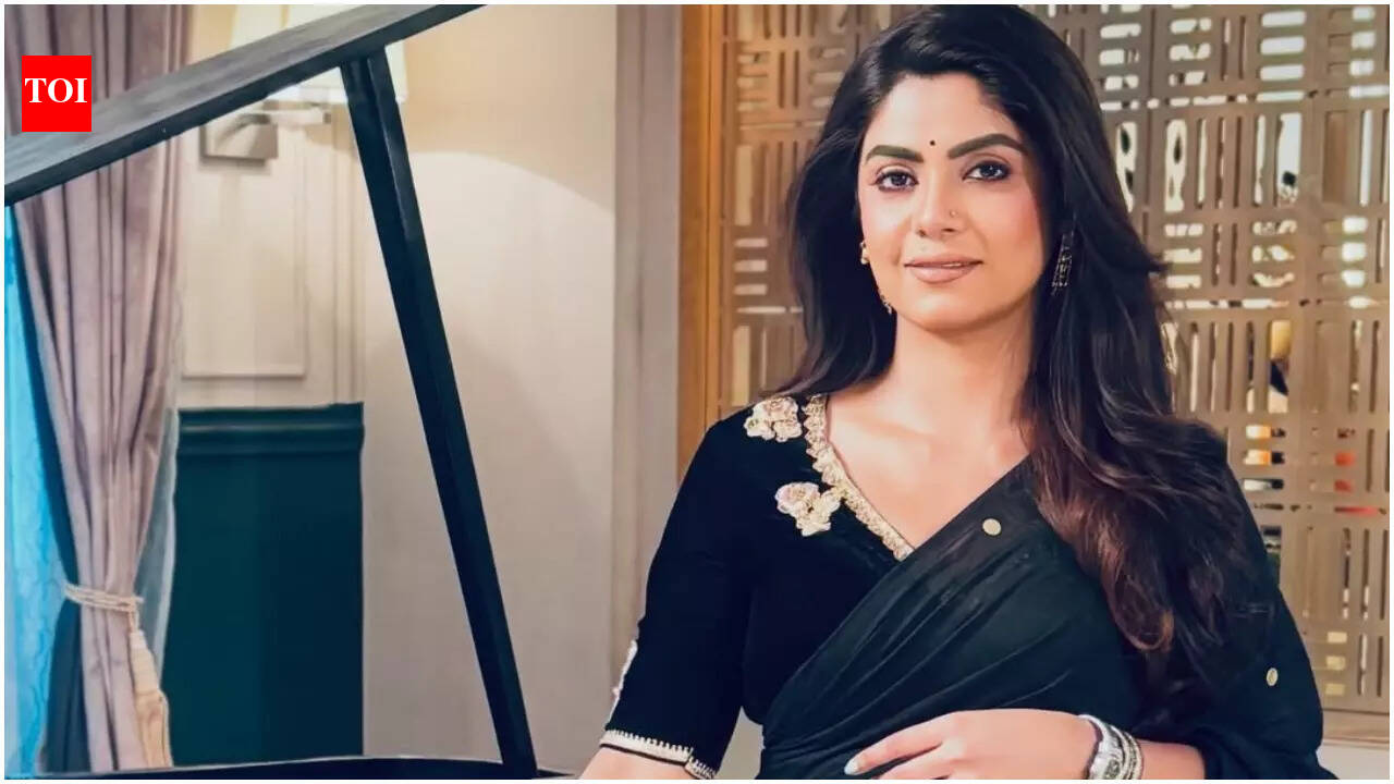 Sayantani Ghosh on playing intense characters: Switching on and off is an essential part of our profession