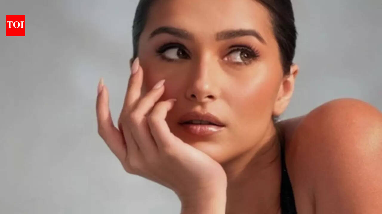 Tara Sutaria flaunts her special 'Koffee With Karan' mug on the wall unit of her new luxurious house