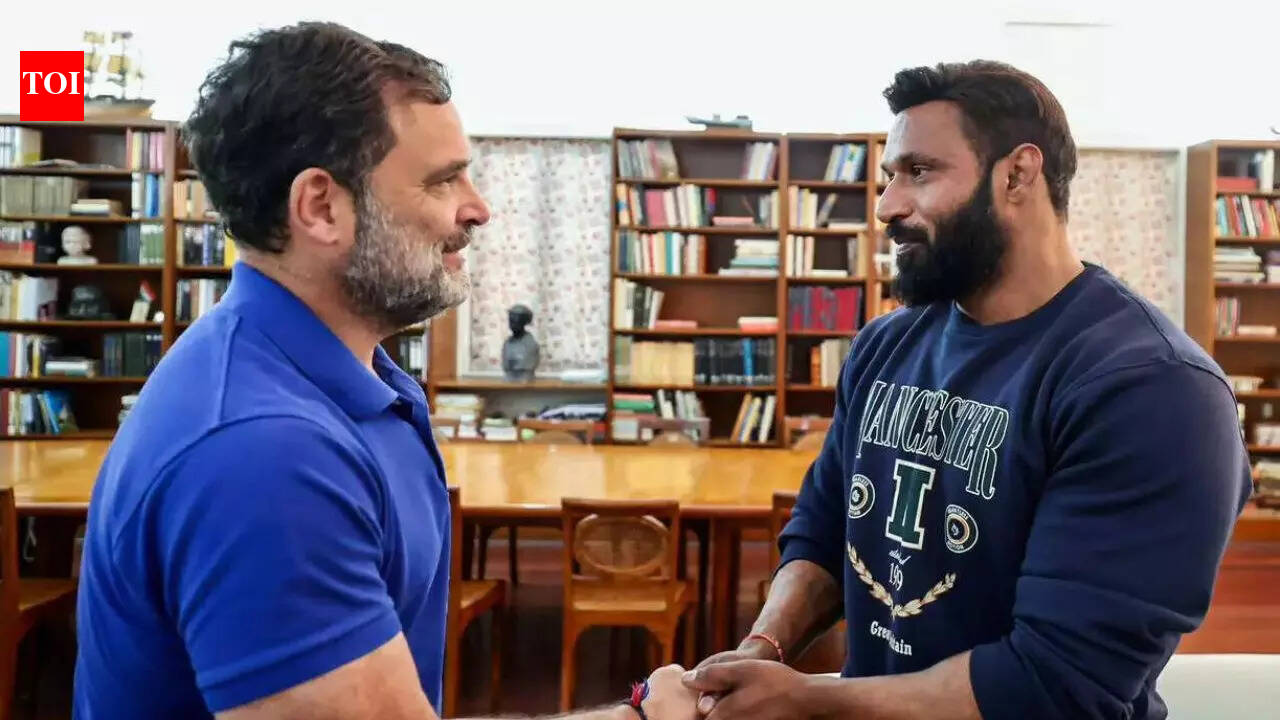 'This is mohabbat ki dukaan': Rahul Gandhi meets 'Mohammad Deepak' after viral Kotdwar video, says will join his gym