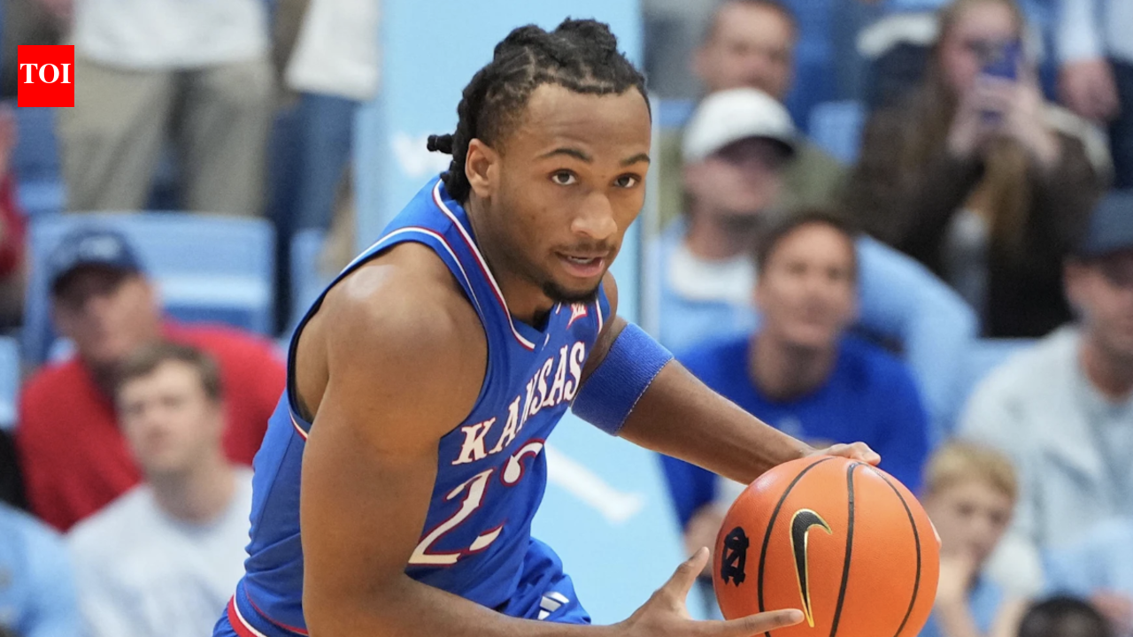Darryn Peterson shrugs off criticism as Kansas makes comeback win over Houston