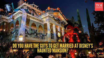 You can now get married at Disney's very spooky Haunted Mansion
