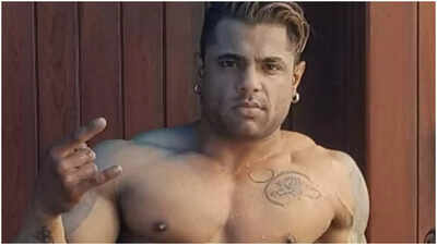 স্প্লিটসভিলা 7 খ্যাত মায়াঙ্ক পাওয়ার 37 বছর বয়সে মারা গেছেন; মিস্টার ইন্ডিয়া বিজয়ী একবার শোতে সানি লিওনকে কাঁদিয়েছিলেন