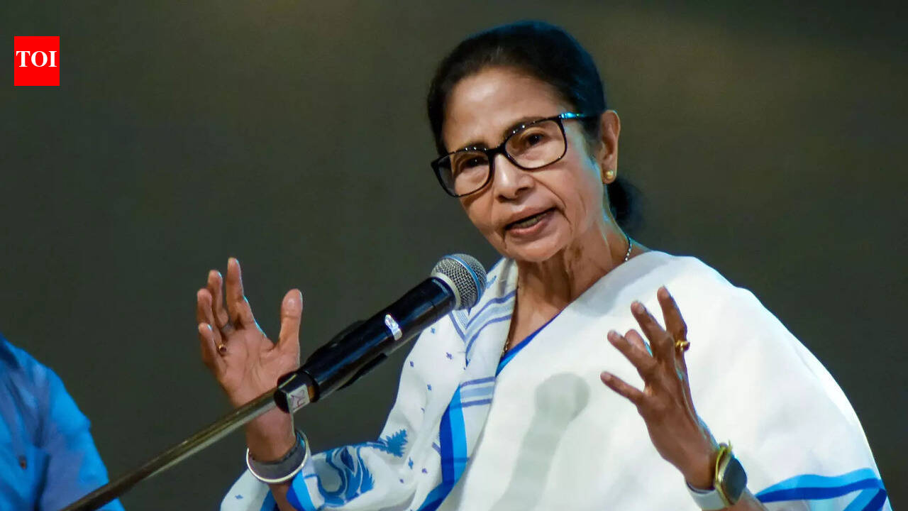 ‘Bangla-birodhis’: Mamata Banerjee reminds Centre of Bengal proposal after Kerala's ‘Keralam’ nod