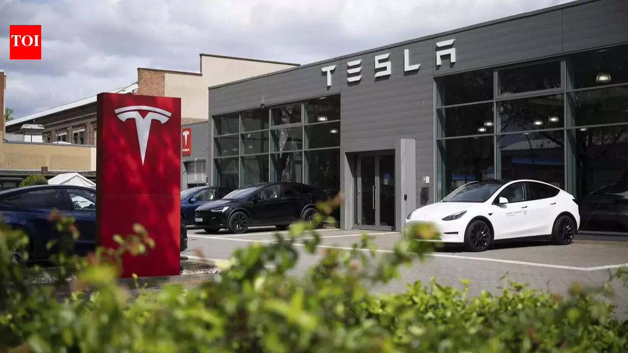 Elon Musk’s Tesla is 'very angry' with California DMV’s ‘false advertising’ claims