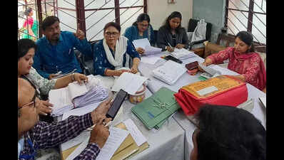 Four days, 60L cases, Sat deadline: SIR scrutiny keeps state on edge